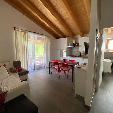 Tenuta Pozzi Colico Bagian luar foto
