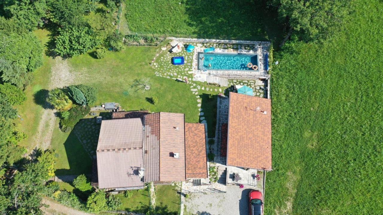 Tenuta Pozzi Villa Colico Bagian luar foto