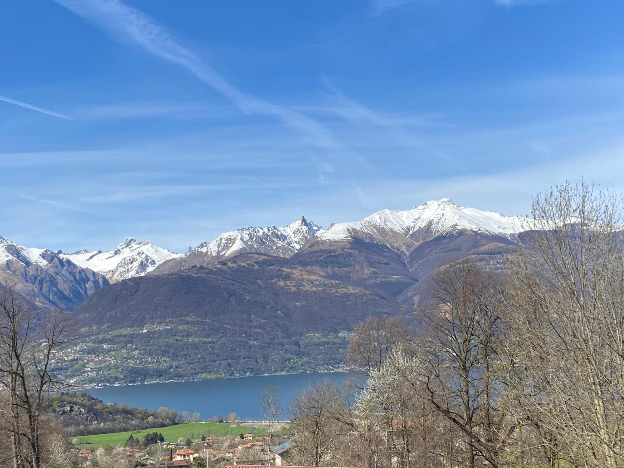 Tenuta Pozzi Villa Colico Bagian luar foto